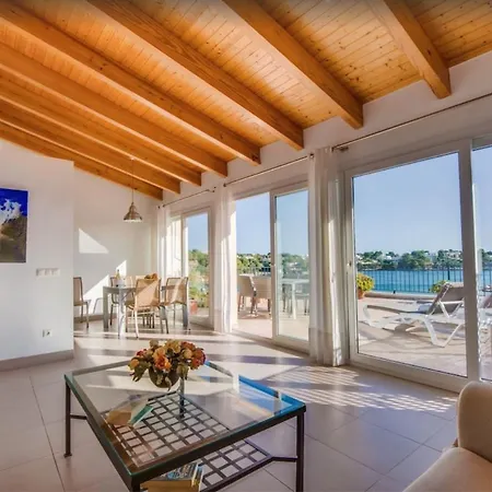 Es Port Penthouse Apartment *